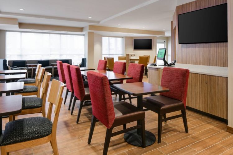TownePlace Suites Kansas City Airport , MO 64153 near Kansas City International Airport View Point 14
