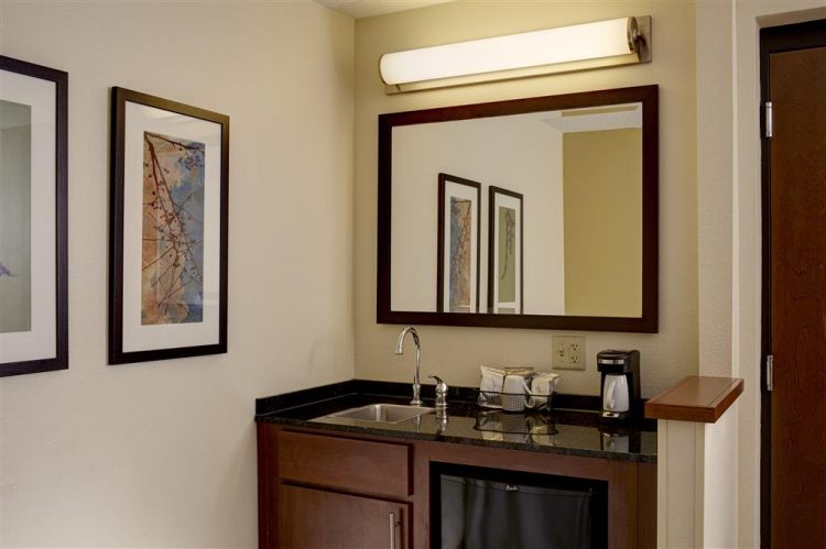 Wyndham Garden Kansas City Airport , MO 64153 near Kansas City International Airport View Point 29