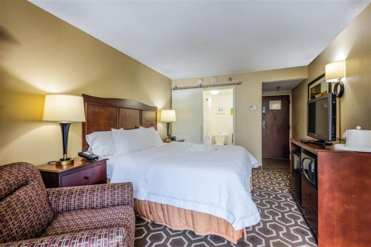 Hampton Inn Tampa International Airport/Westshore , FL 33607 near Tampa International Airport View Point 60
