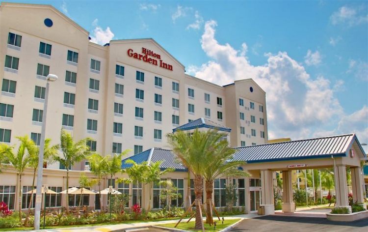 Hilton Garden Inn Miami Airport West , FL 33122 near Miami International Airport View Point 1