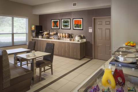 Residence Inn by Marriott Indianapolis Airport , IN 46241 near Indianapolis International Airport View Point 9
