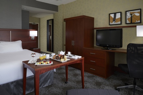 Courtyard by Marriott Montreal Airport , QC H4M 2Z5 near Montreal-Pierre Elliott Trudeau Int. Airport View Point 22