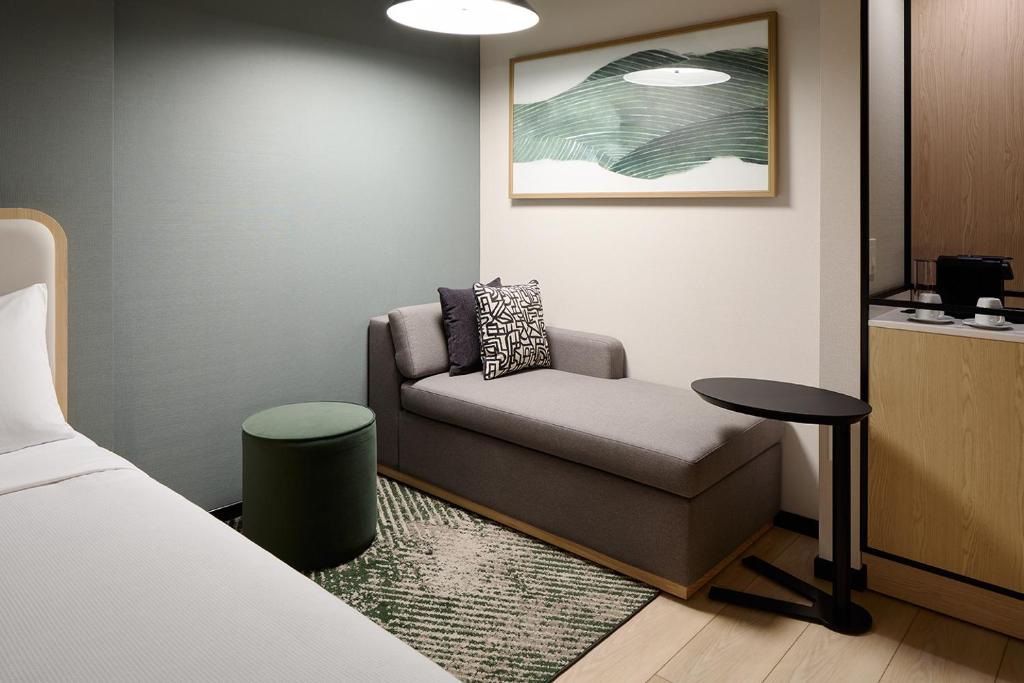 Hyatt Place Montreal Airport , QC H9P 1C5 near Montreal-Pierre Elliott Trudeau Int. Airport View Point 4