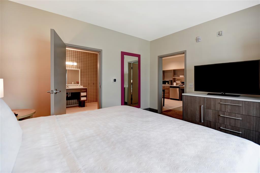 Home2 Suites by Hilton Harvey New Orleans Westbank , LA 70058 near New Orleans Cruise Port View Point 36