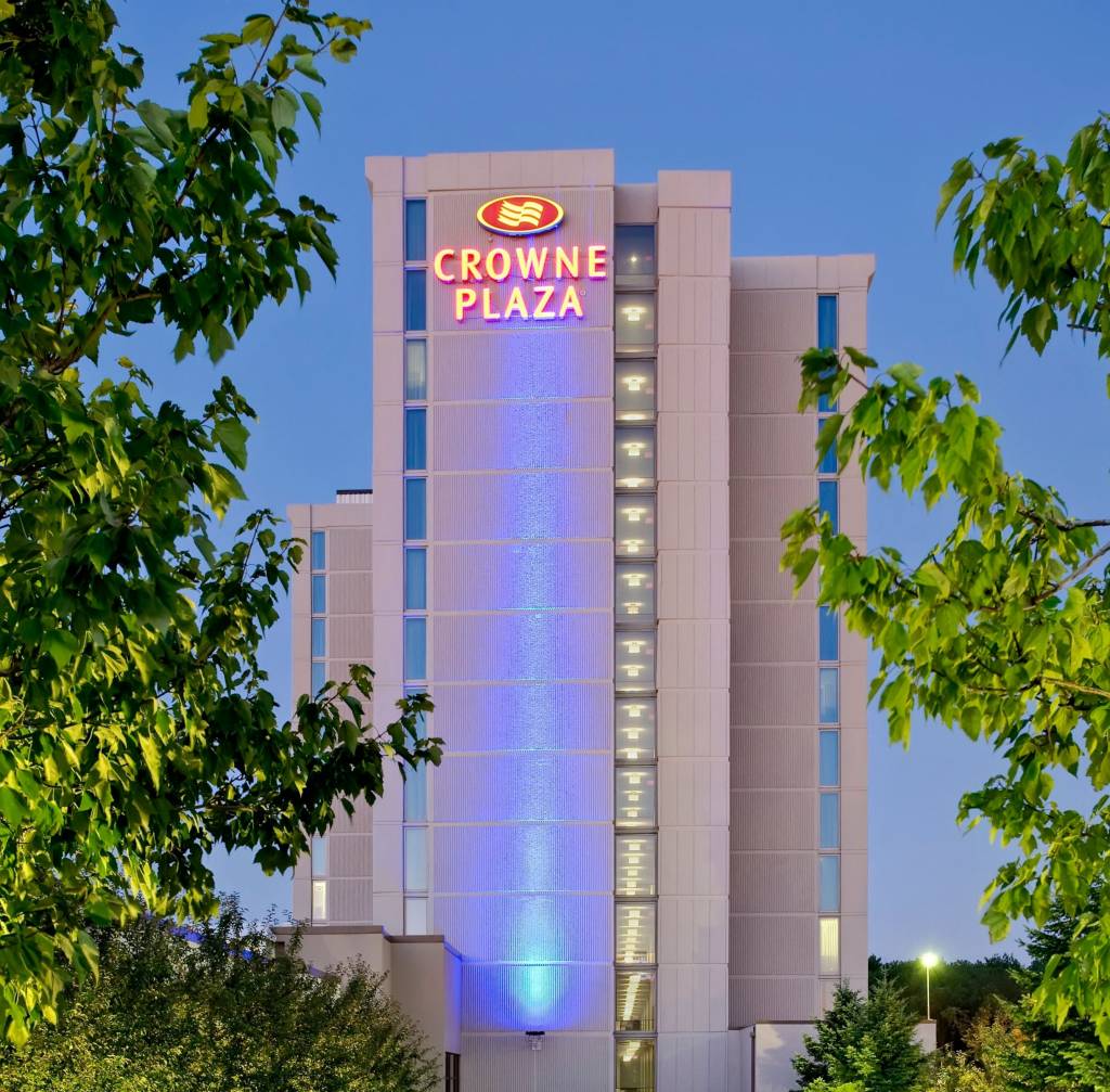 Crowne Plaza Chicago O'Hare Hotel & Conference Center, an IHG Hotel , IL 60018 near Ohare International Airport View Point 1