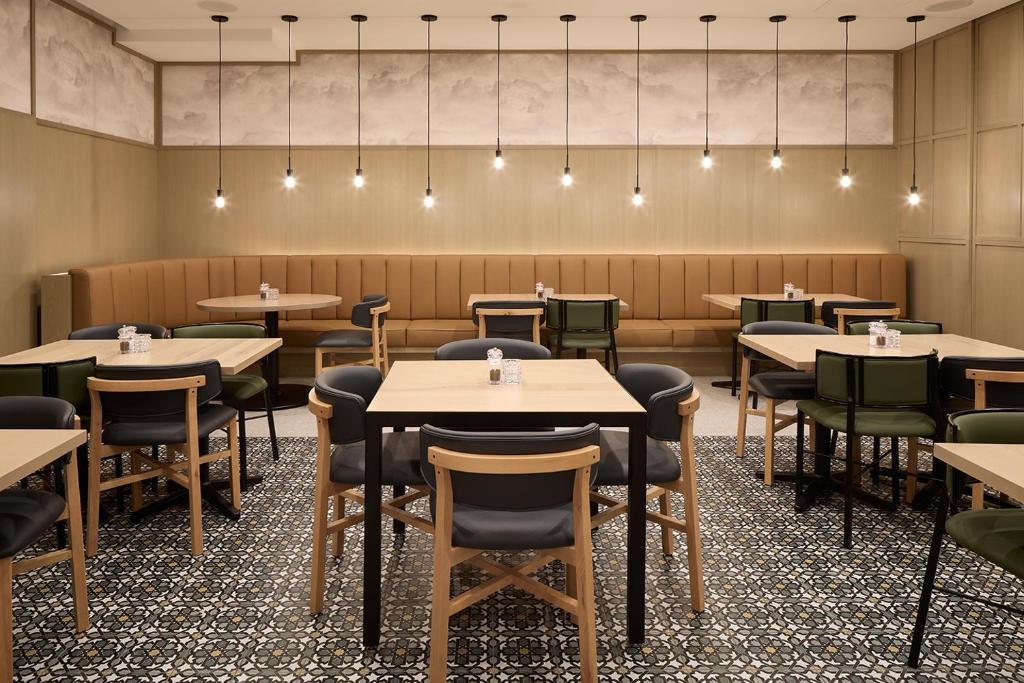 Hyatt Place Montreal Airport , QC H9P 1C5 near Montreal-Pierre Elliott Trudeau Int. Airport View Point 3