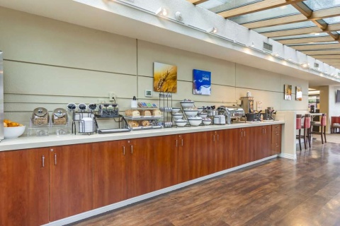 Comfort Inn and Suites Sea-Tac Airport , WA 98188 near Seattle-tacoma International Airport View Point 9