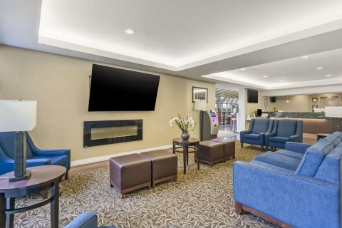 Comfort Inn and Suites Sea-Tac Airport , WA 98188 near Seattle-tacoma International Airport View Point 7