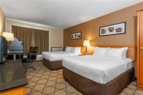 COMFORT INN REGINA , SK S4Z 1A4 near Regina International Airport View Point 18