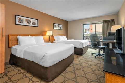 COMFORT INN REGINA , SK S4Z 1A4 near Regina International Airport View Point 23