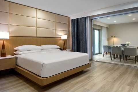 Delta Hotels by Marriott Ontario Airport , CA 91761 near Ontario International Airport View Point 17