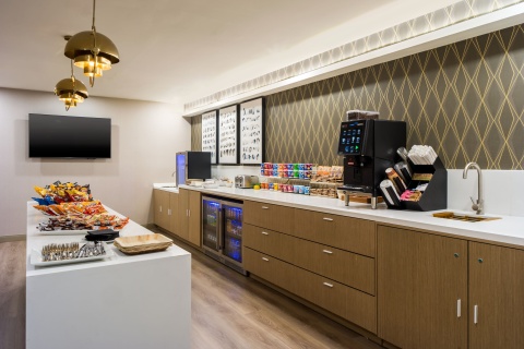 Delta Hotels by Marriott Ontario Airport , CA 91761 near Ontario International Airport View Point 12
