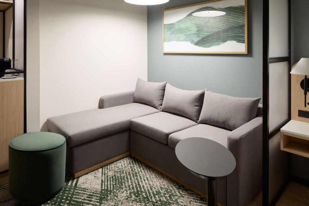 Hyatt Place Montreal Airport , QC H9P 1C5 near Montreal-Pierre Elliott Trudeau Int. Airport View Point 7