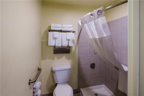 Quality Inn SeaTac Airport-Seattle , WA 98188 near Seattle-tacoma International Airport View Point 20