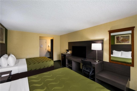 Quality Inn SeaTac Airport-Seattle , WA 98188 near Seattle-tacoma International Airport View Point 19