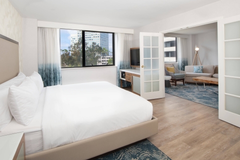 Renaissance Newport Beach Hotel , CA 92660 near John Wayne Airport (orange County Airport) View Point 22