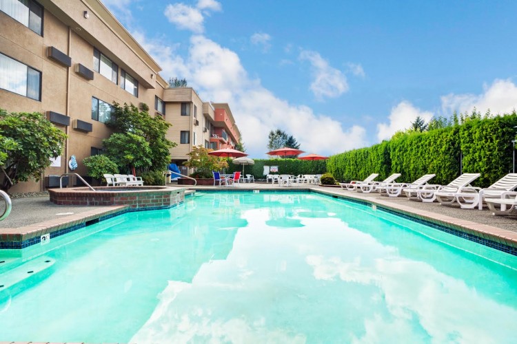 Ramada Tukwila Southcenter Hotel , WA 98188 near Seattle-tacoma International Airport View Point 5