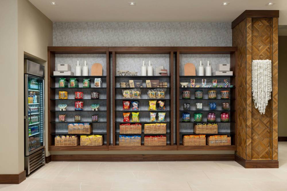 Ac Hotels By Marriott Honolulu 5