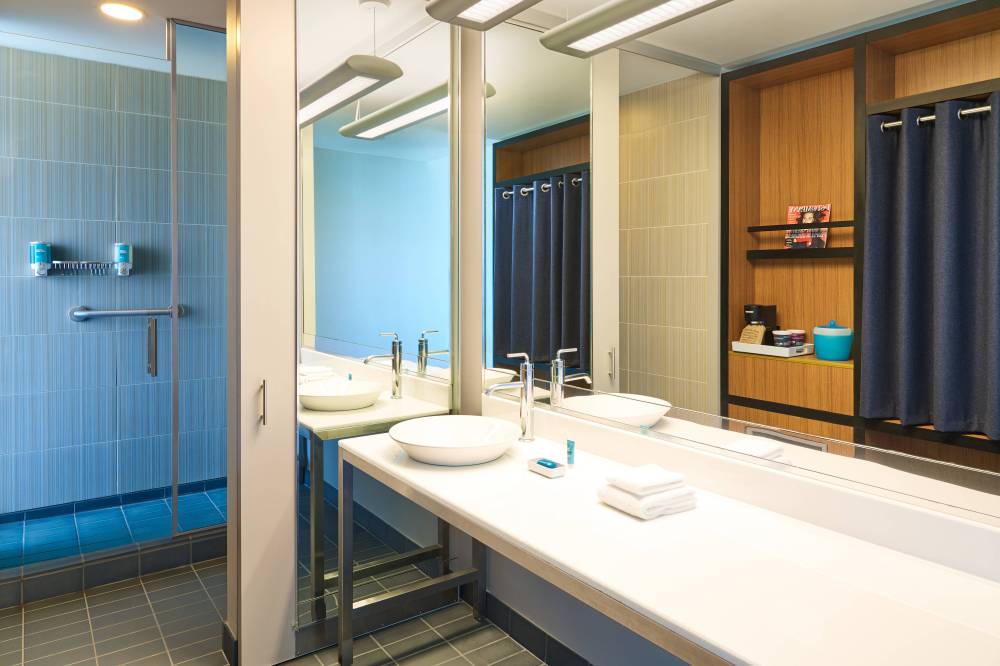 Aloft Las Colinas 2
