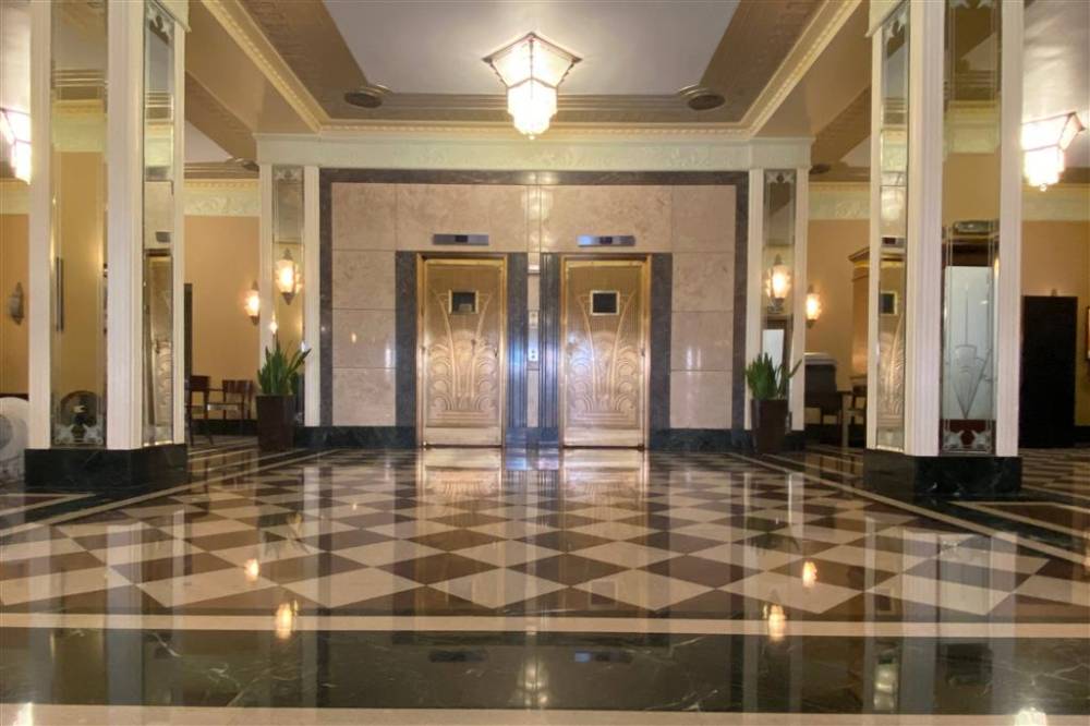 Ambassador Hotel Milwaukee, Trademark Collection By Wyndham 2