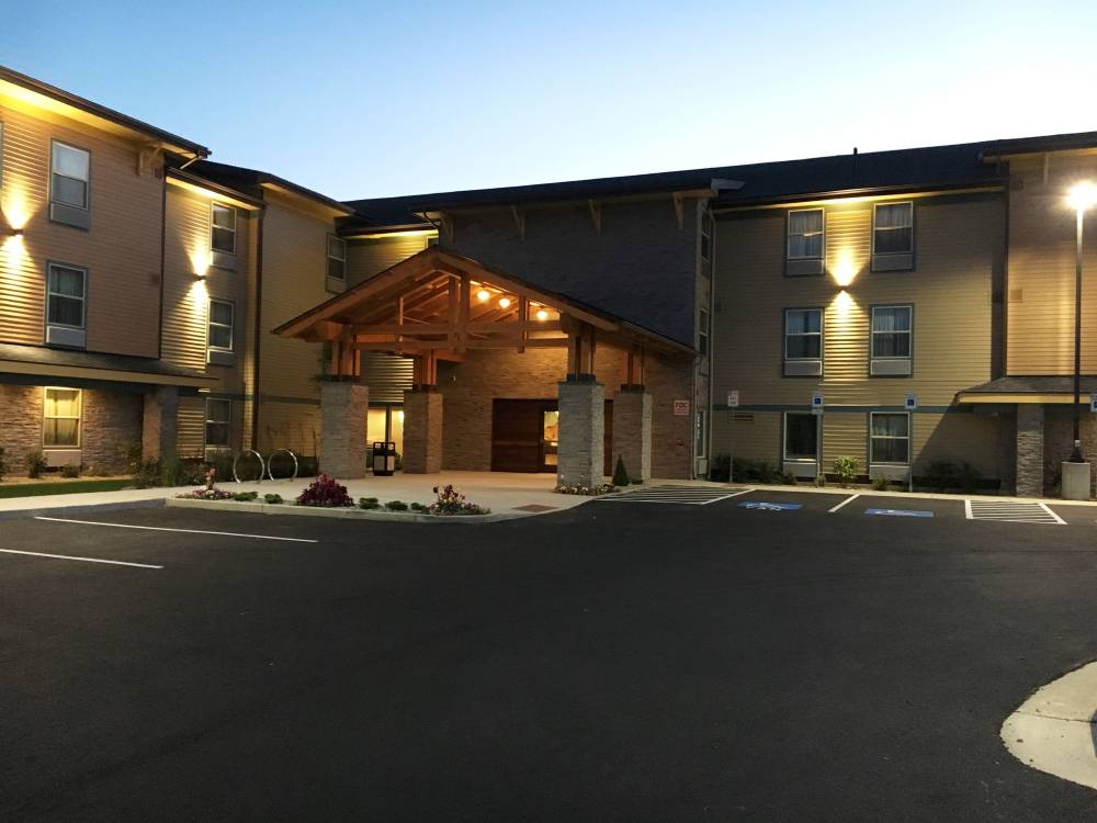 Aspen Suites Anchorage North Exterior