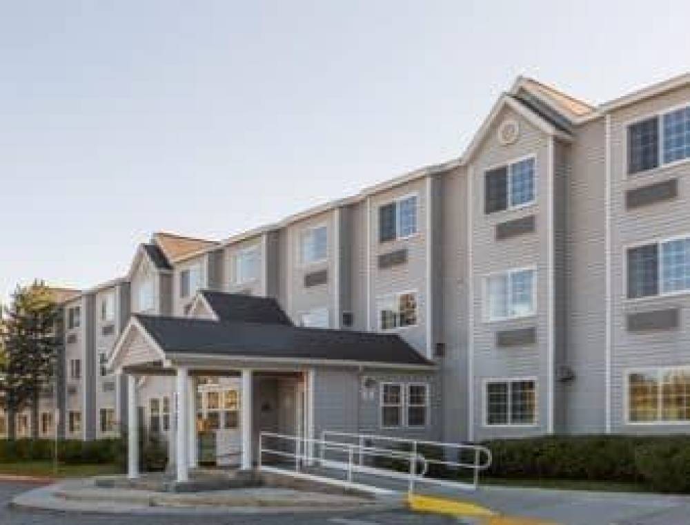 Baymont Inn & Suites By Wyndham Anchorage Airport 1