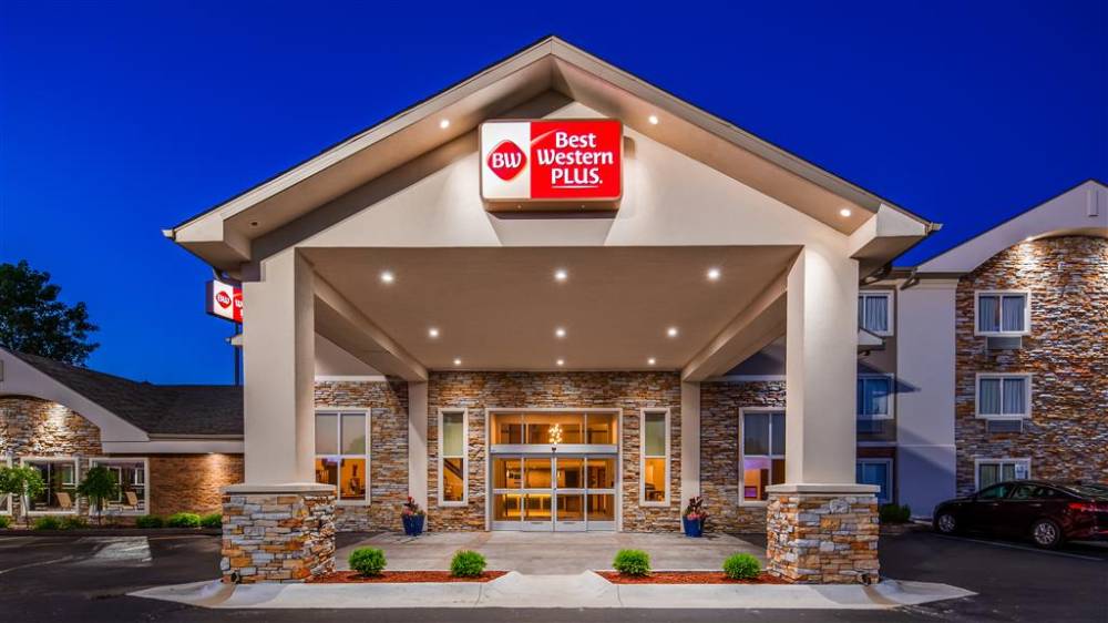 Best Western Plus Flint Airport Inn & Suites 1