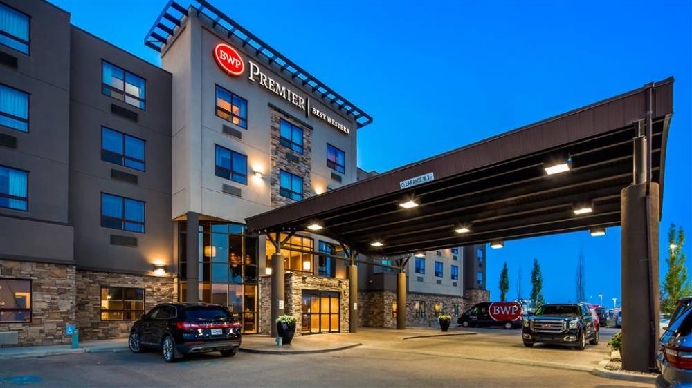 Best Western Premier Freeport Inn Calgary Airport 1