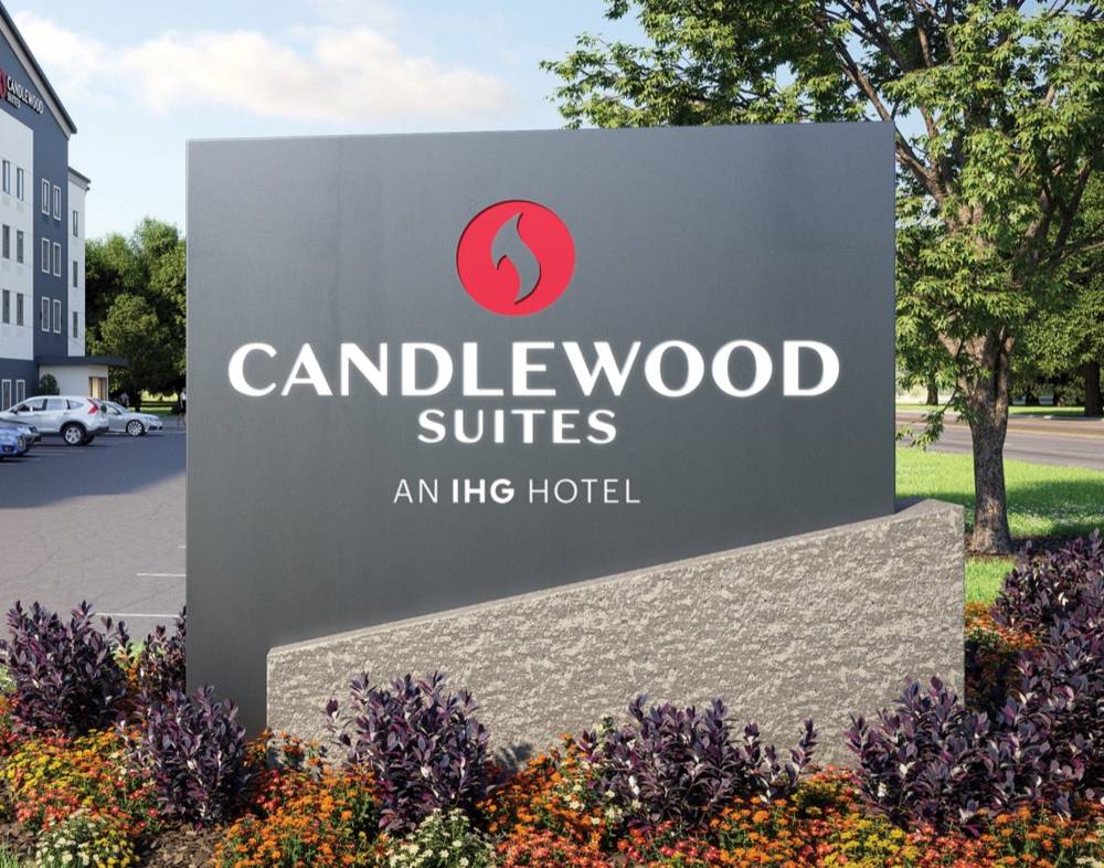 Candlewood Stes Bedford By Ihg 1