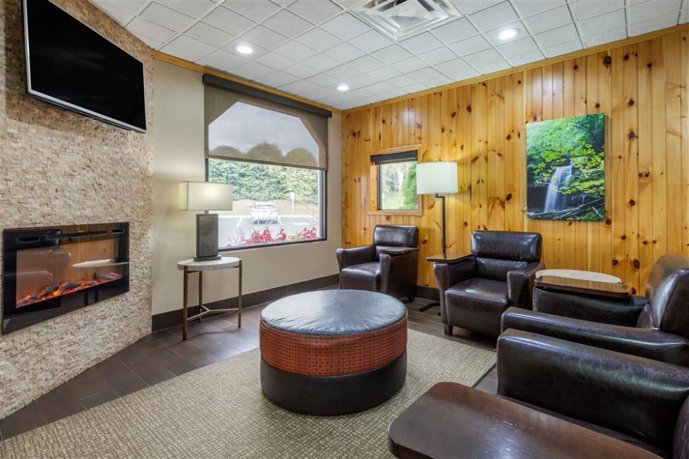 Comfort Inn Asheville Airport 4