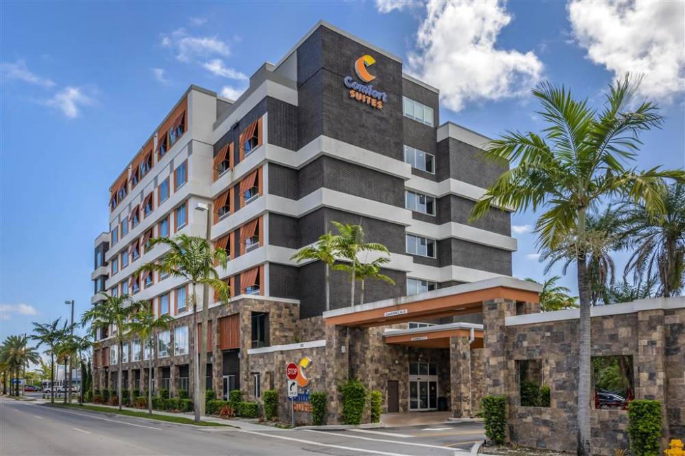 Comfort Suites Fort Lauderdale Airport A 1