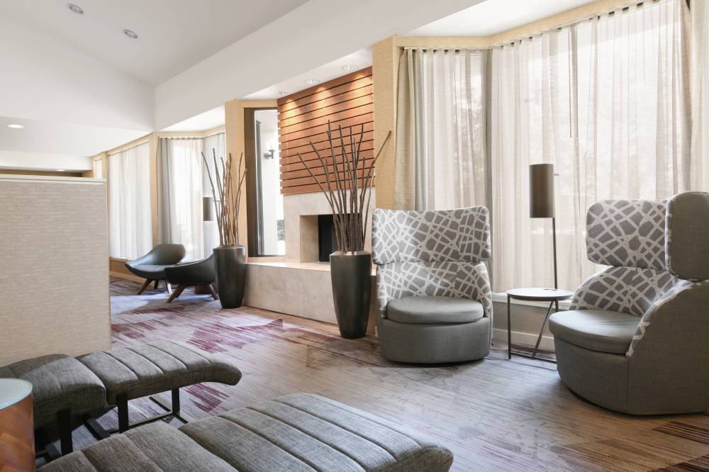 Courtyard By Marriott Dallas Las Colinas 7