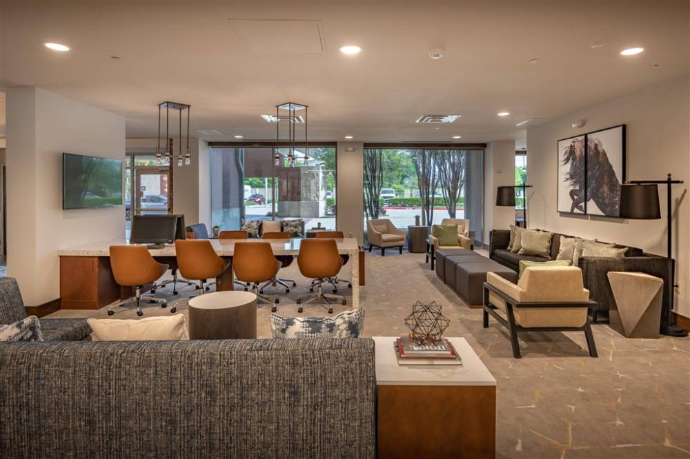 Doubletree By Hilton Dallas-farmers Branch  Tx 2