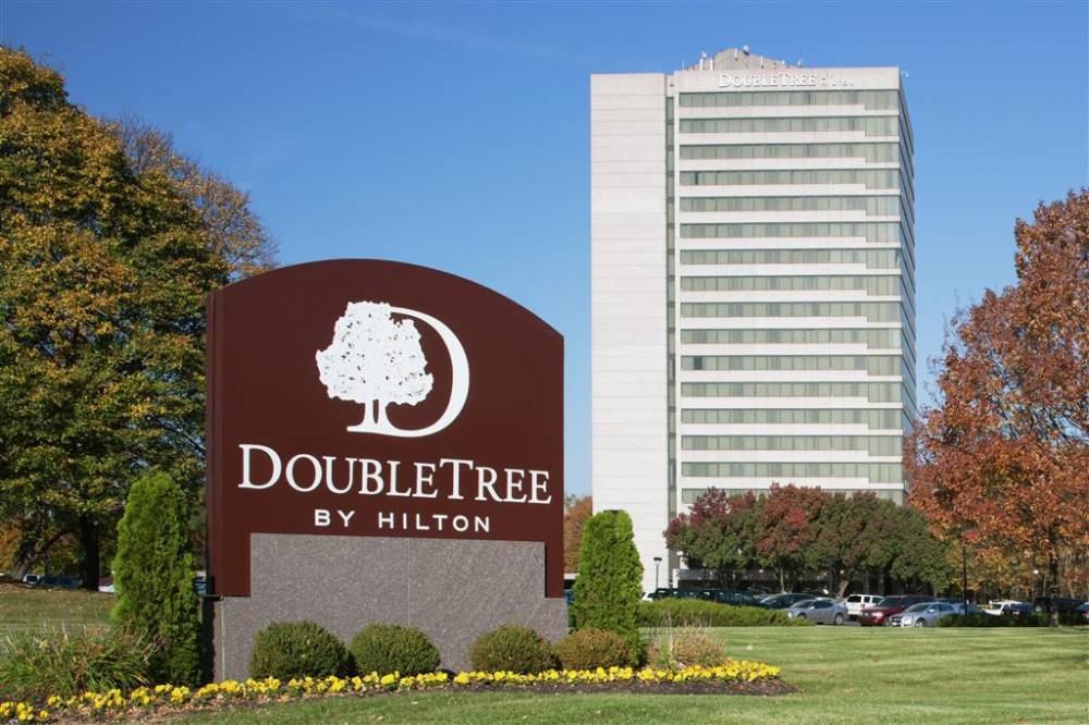 Doubletree By Hilton Kansas City - Overland Park 1