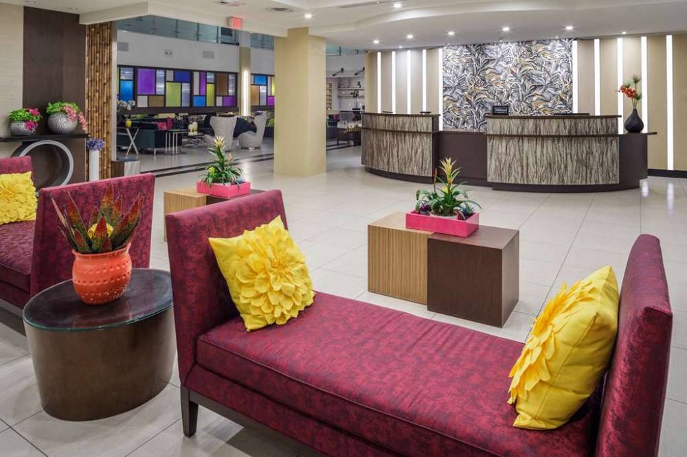 Doubletree By Hilton Sarasota Bradenton Airport 5