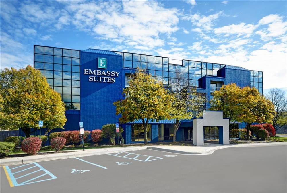 Embassy Suites By Hilton Detroit Livonia Novi 1
