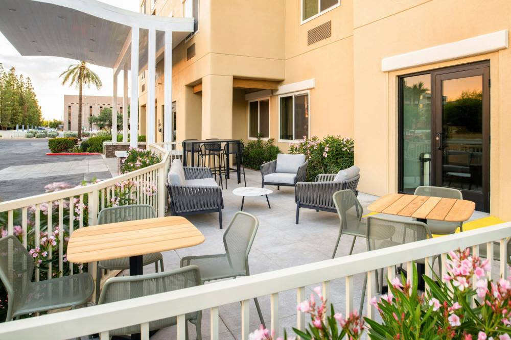 Fairfield By Marriott Inn And Suites Scottsdale Old Town 3