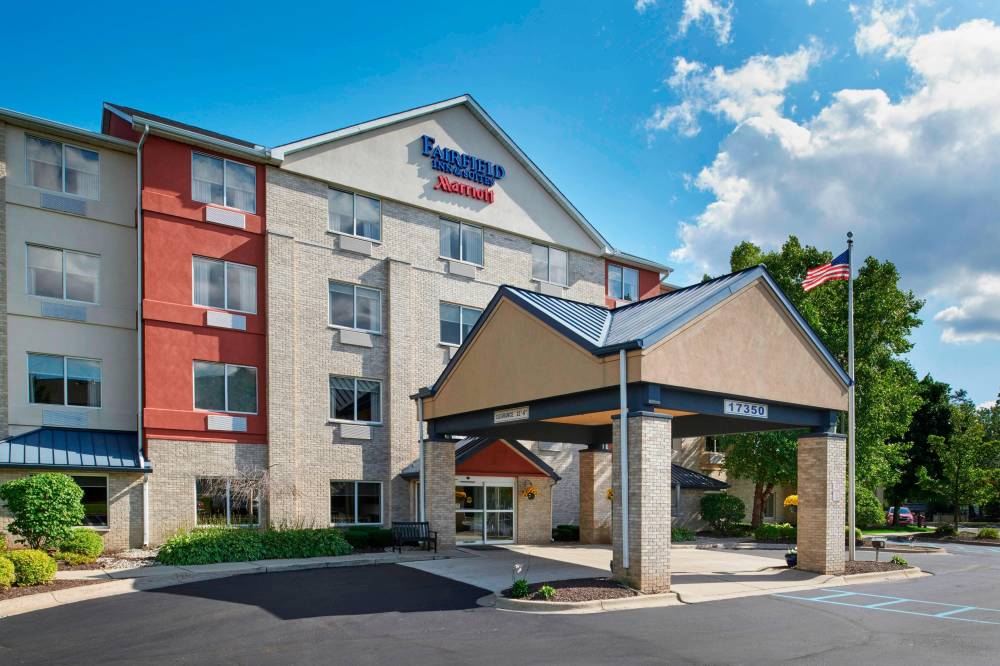 Fairfield Inn And Suites By Marriott Detroit Livonia 1