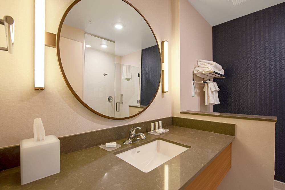 Fairfield Inn And Suites By Marriott Duluth Waterfront 1