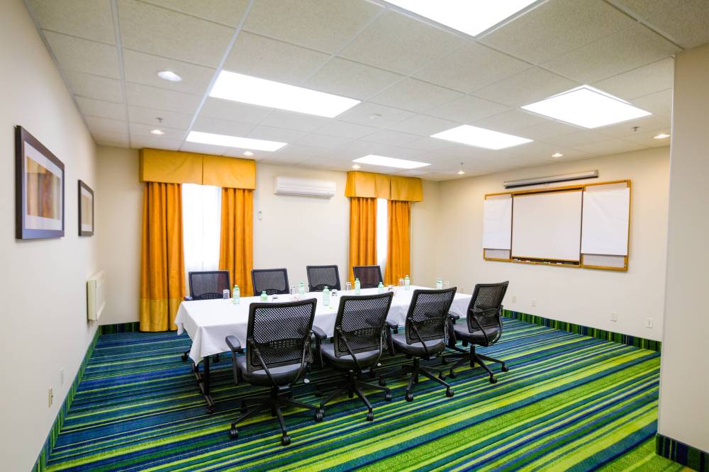 Fairfield Inn By Marriott Toronto Oakville 1