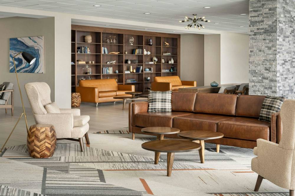 Four Points By Sheraton Oakville 2
