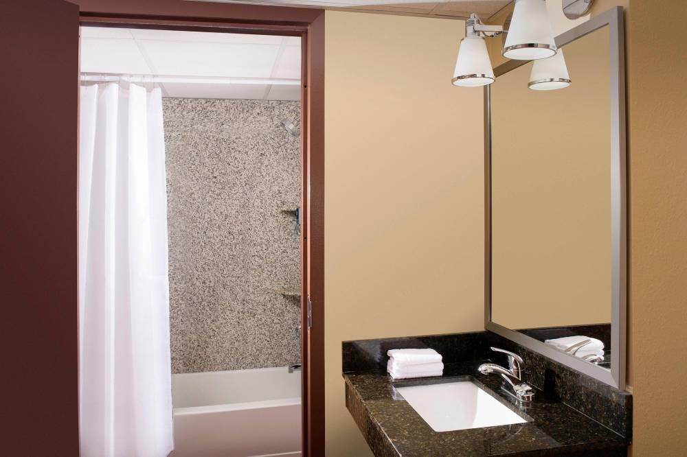 Four Points By Sheraton Virginia Beach Oceanfront 1