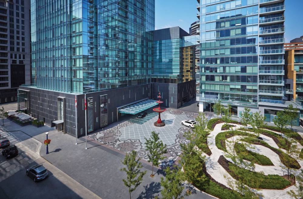 Four Seasons Hotel Toronto 3