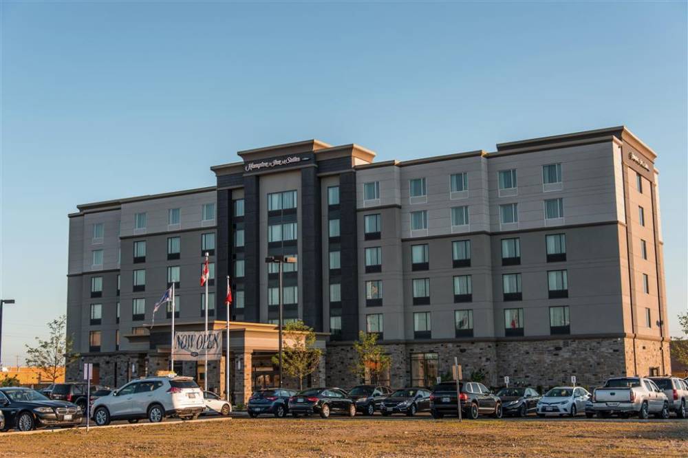 Hampton Inn And Suites By Hilton Bolton 1
