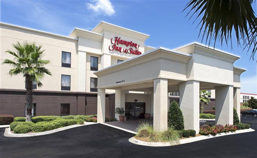 Hampton Inn And Suites Pensacola I-10 N At Univ. Twn Plaza  Fl 1