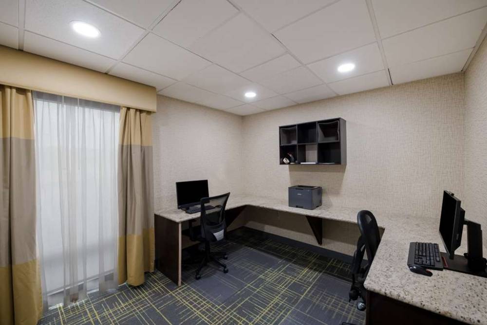 Hampton Inn Marshall  Tx 5