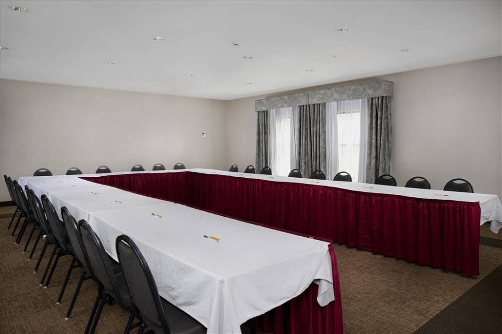 Hampton Inn Shelbyville 2