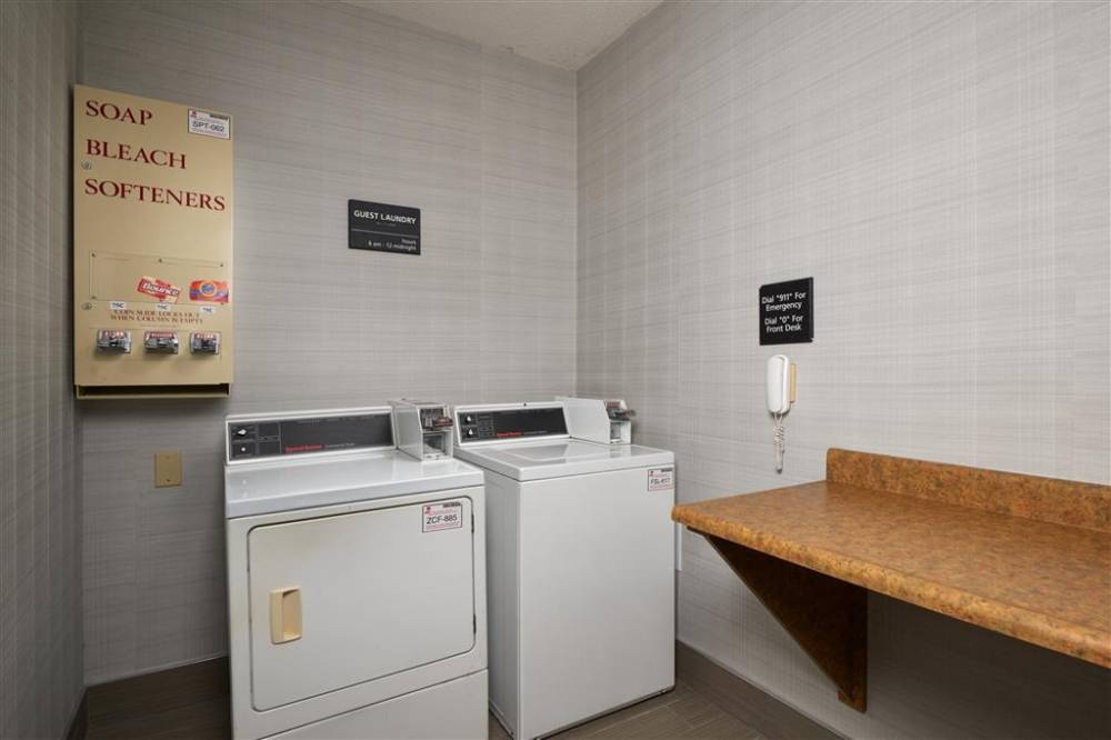 Hampton Inn Shelbyville 5