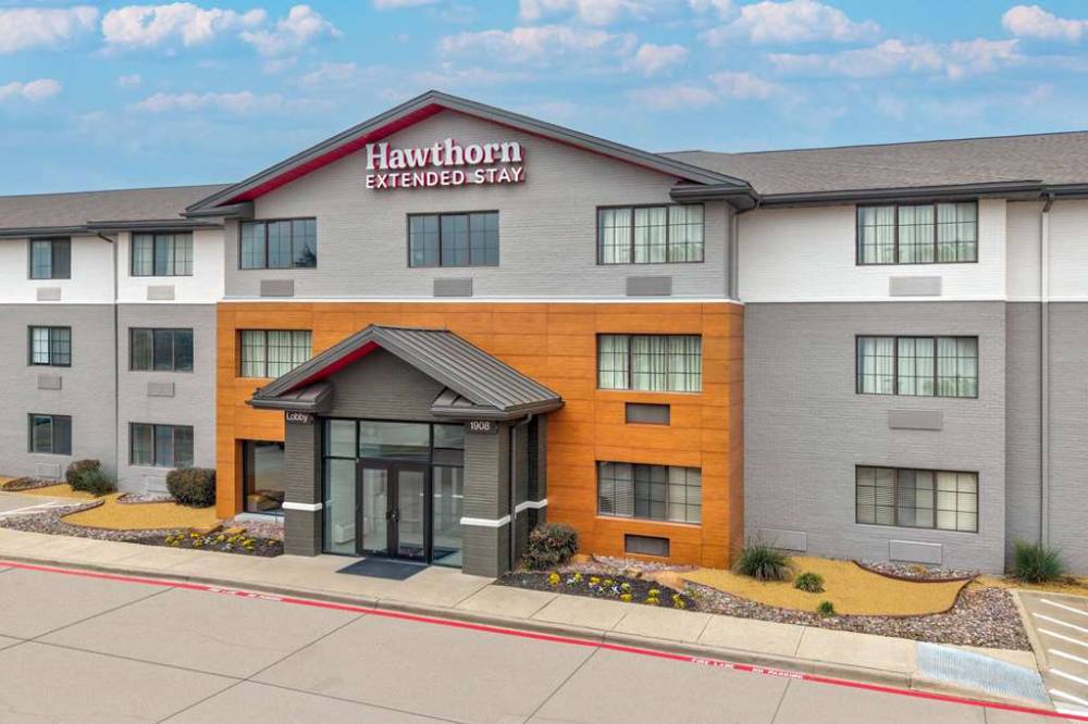 Hawthorn Extended Stay By Wyndham Bedford / Dallas 2