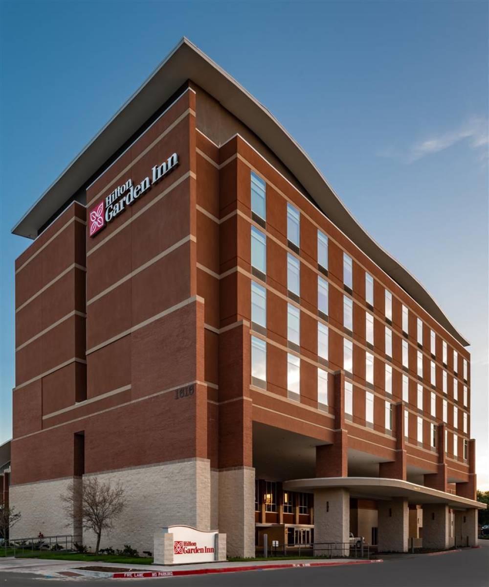 Hilton Garden Inn Dallas At Hurst Conference Center 1